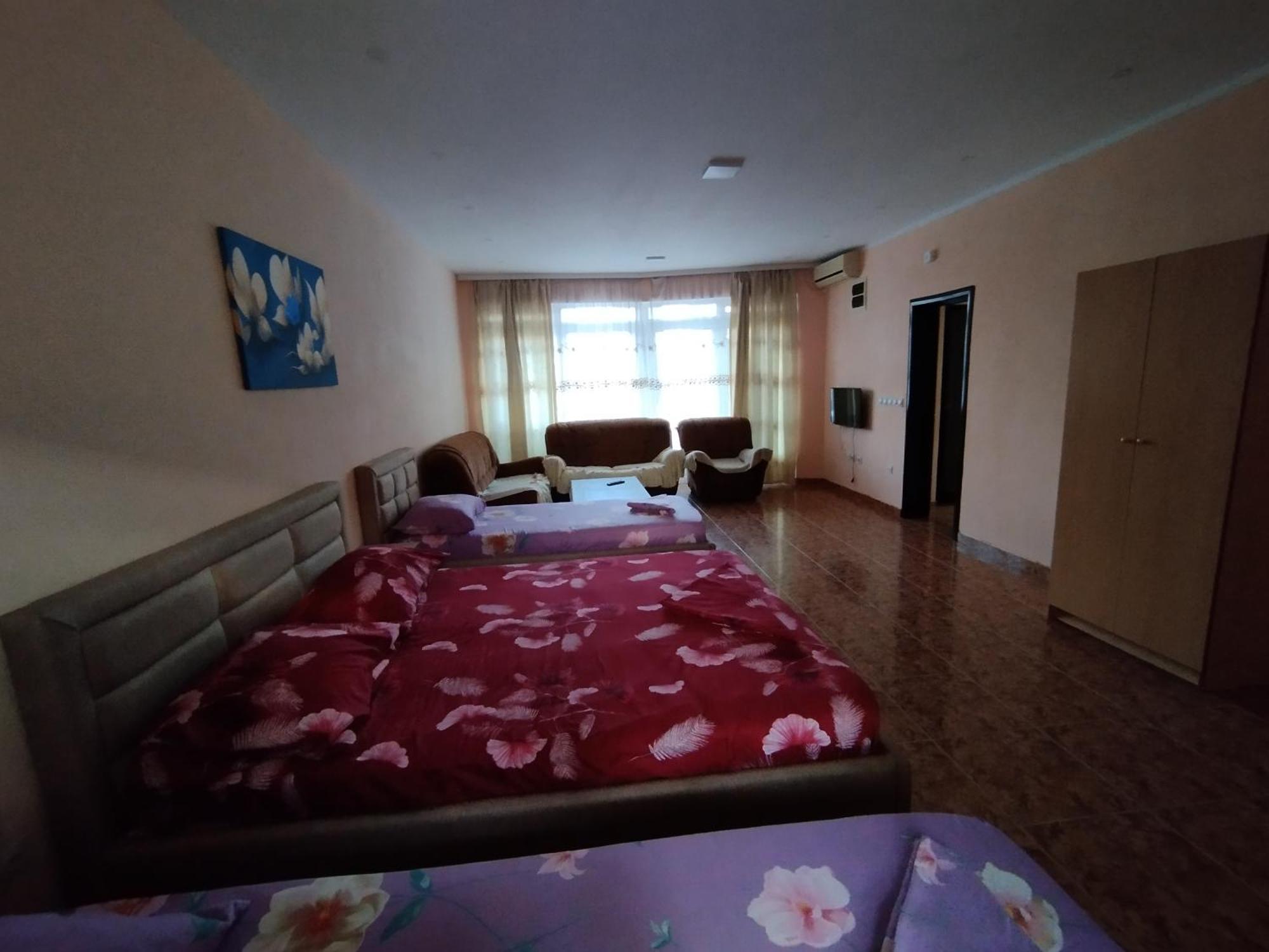 Grandino Rooms & Apartments Улцинь Экстерьер фото